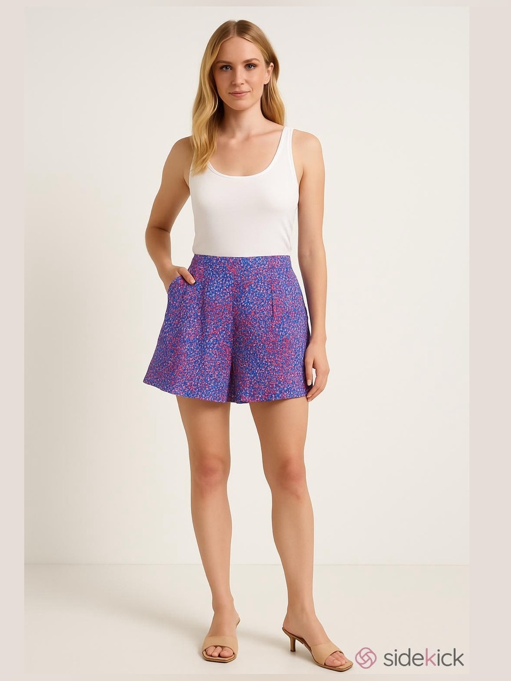 Nanette Lepore Flowy Vibrant Ditsy Floral Print Silk Shorts Size 4- 28” waist